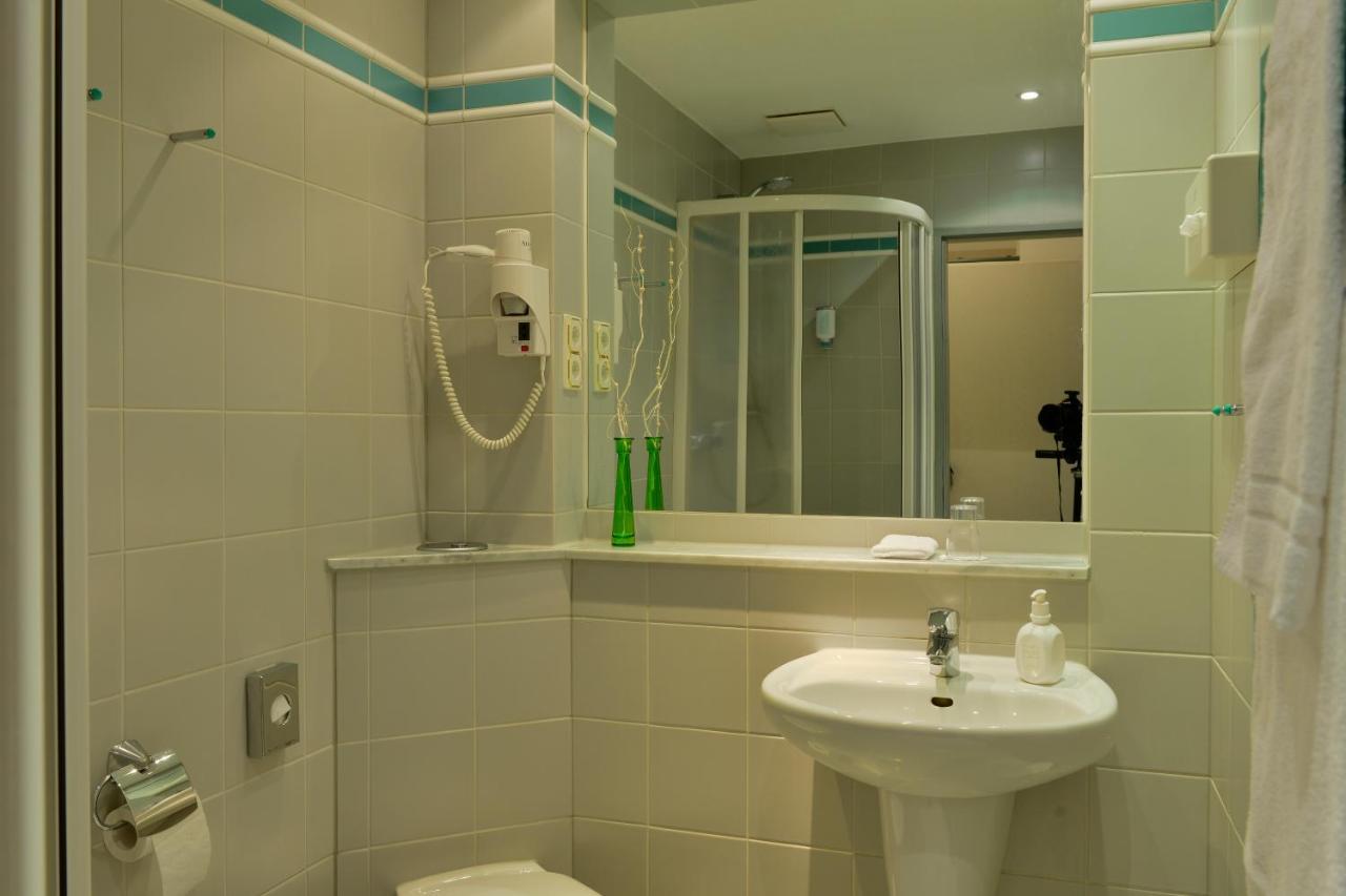 Hotel Spiegel Köln Ngoại thất bức ảnh