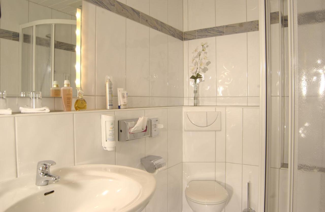 Hotel Spiegel Köln Ngoại thất bức ảnh